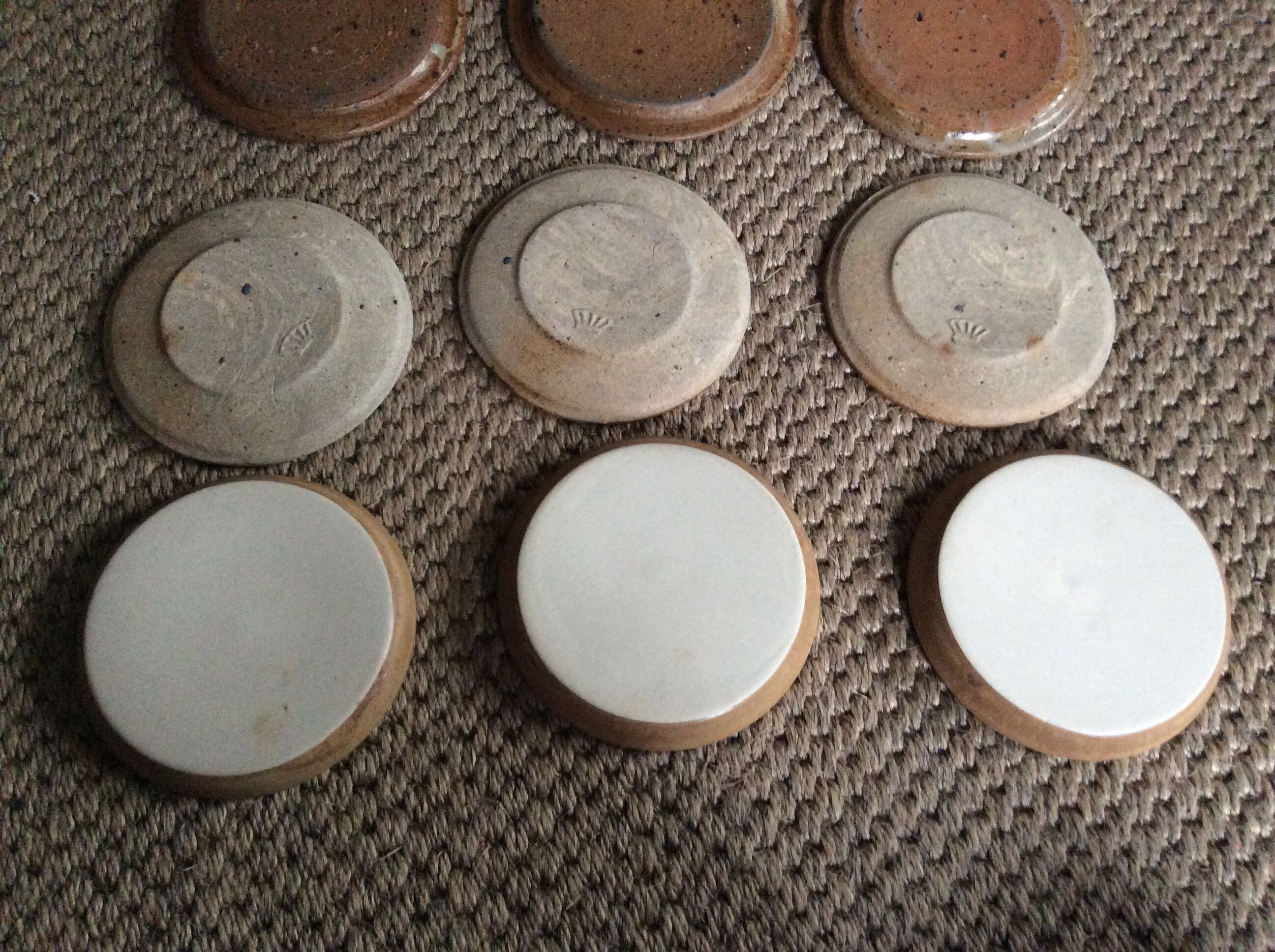 Set of 9 stoneware plates