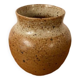 Fine terracotta vase