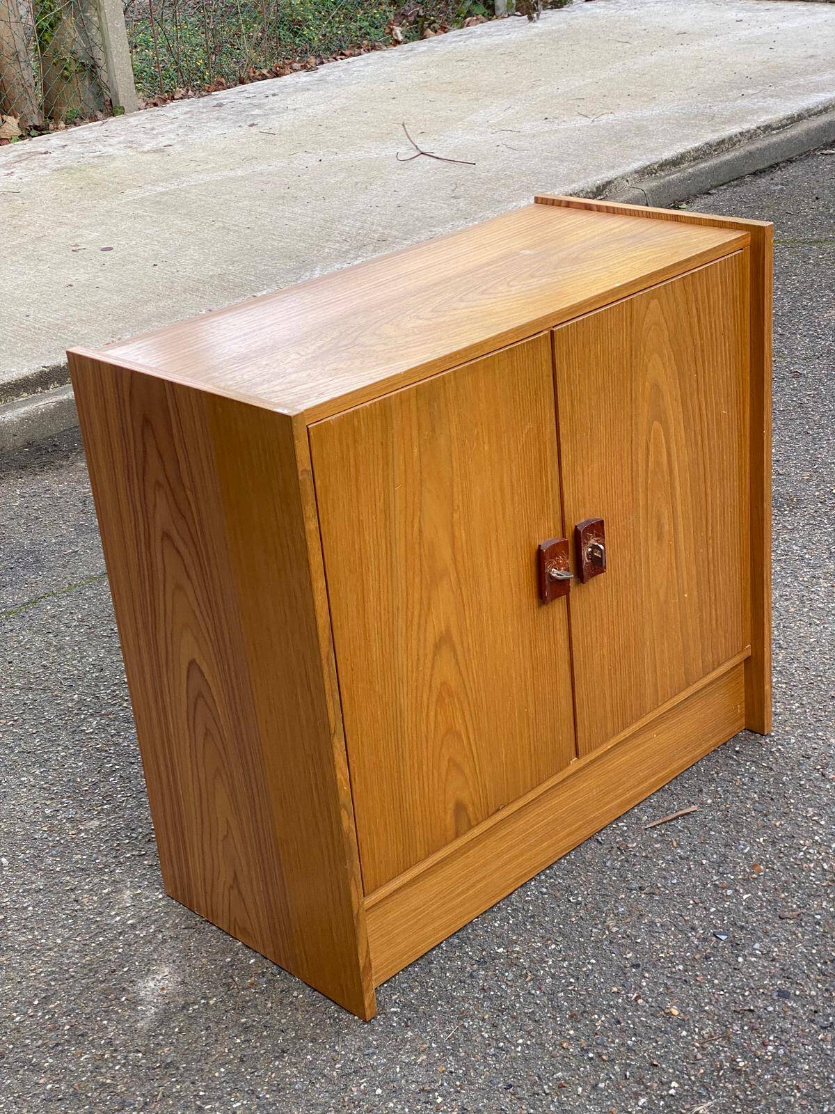 Scandinavian display cabinet, 2 sections, in oak, 1970.