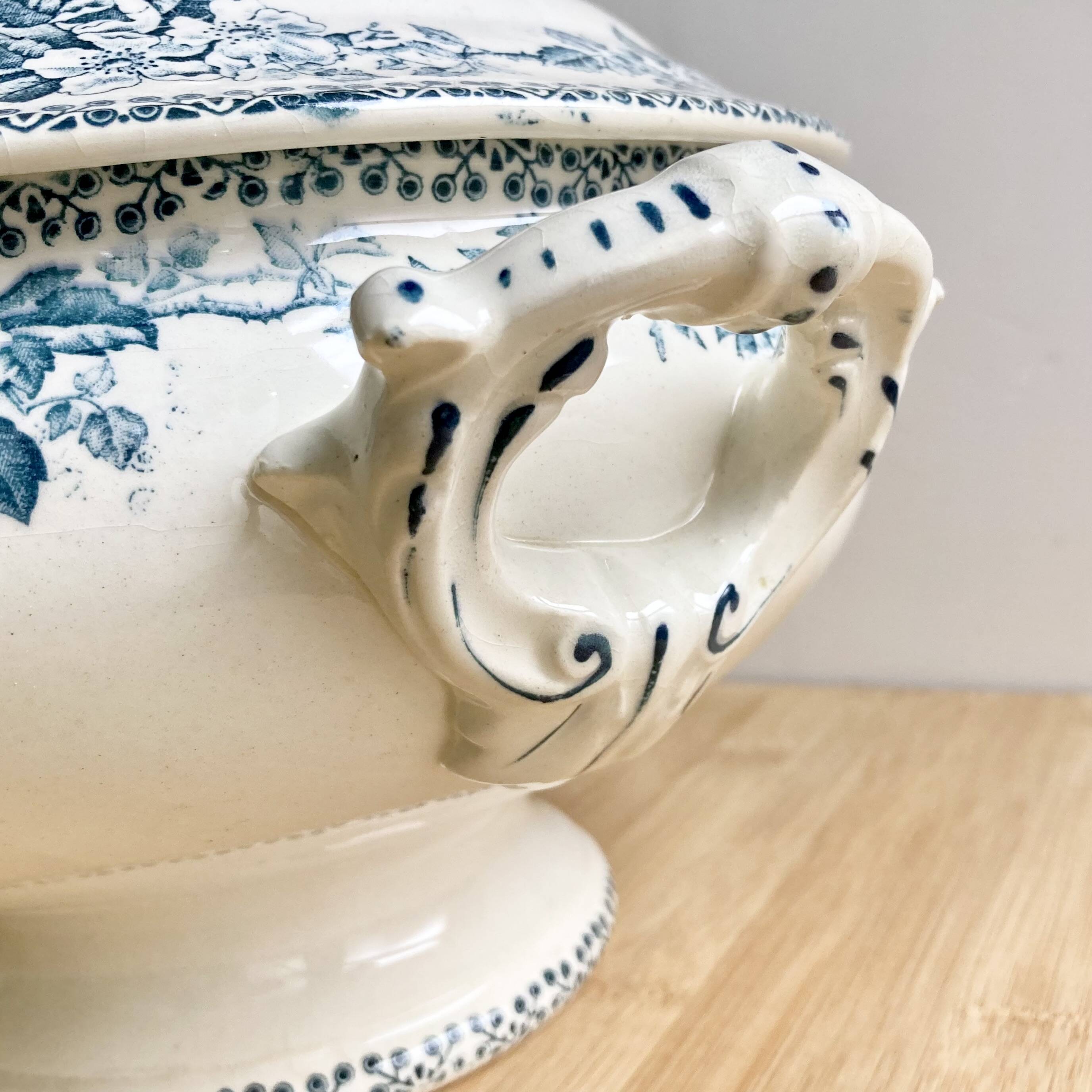 Soupière / légumier Saint-Amand "Guadeloupe"