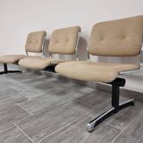 3-seater waiting bench and table from the 70s