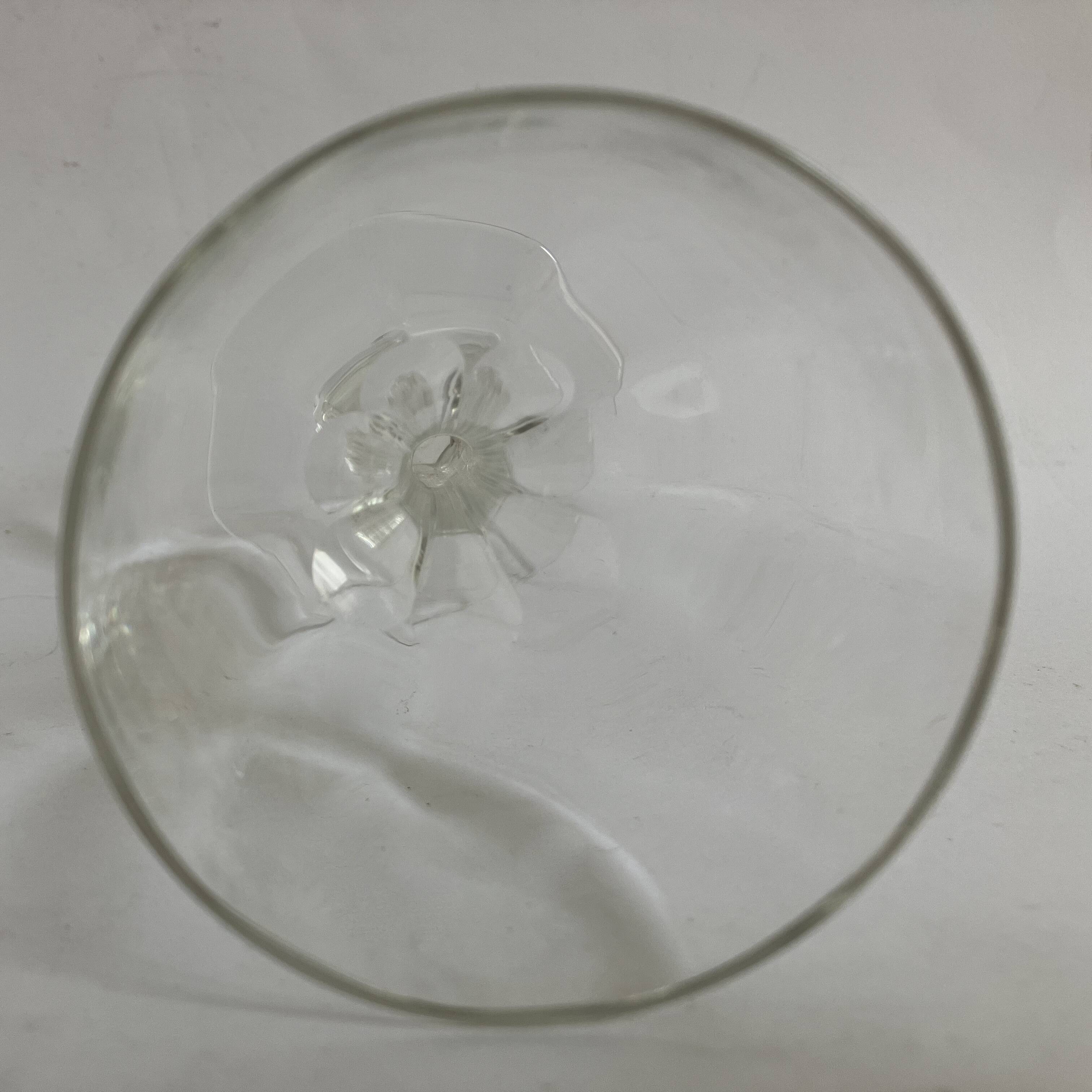 6 hollow-stemmed champagne glasses