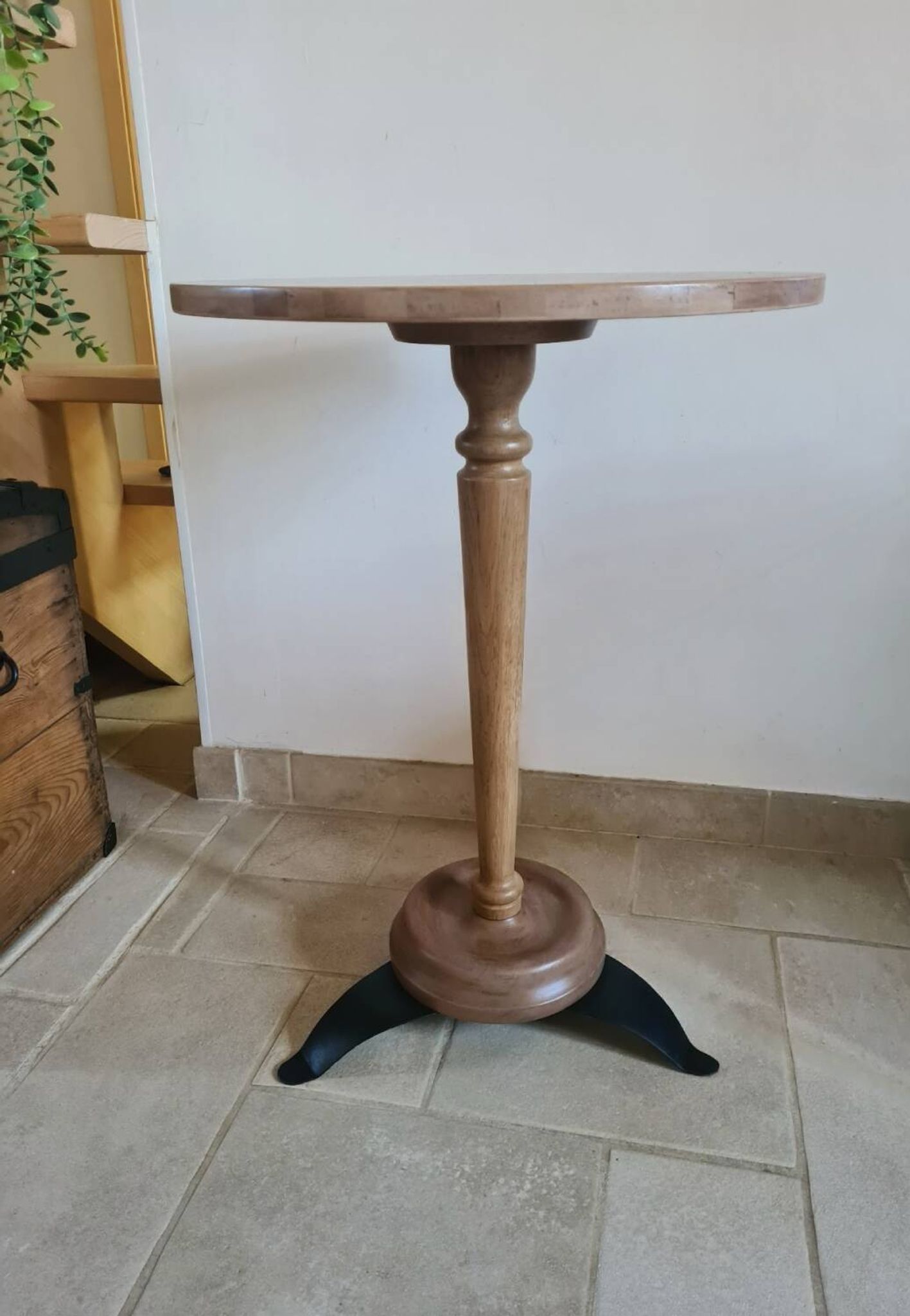Vintage pedestal table or side table