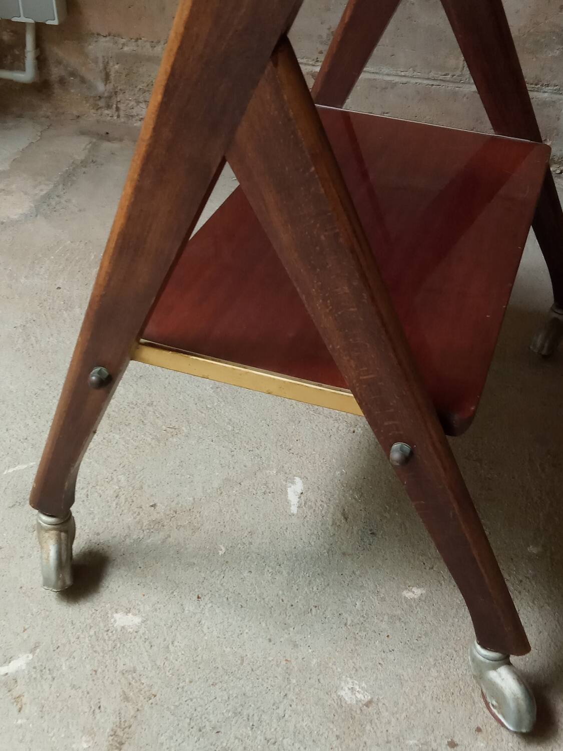 "1950" rolling trolley