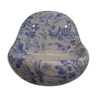 Ceramic trinket bowl