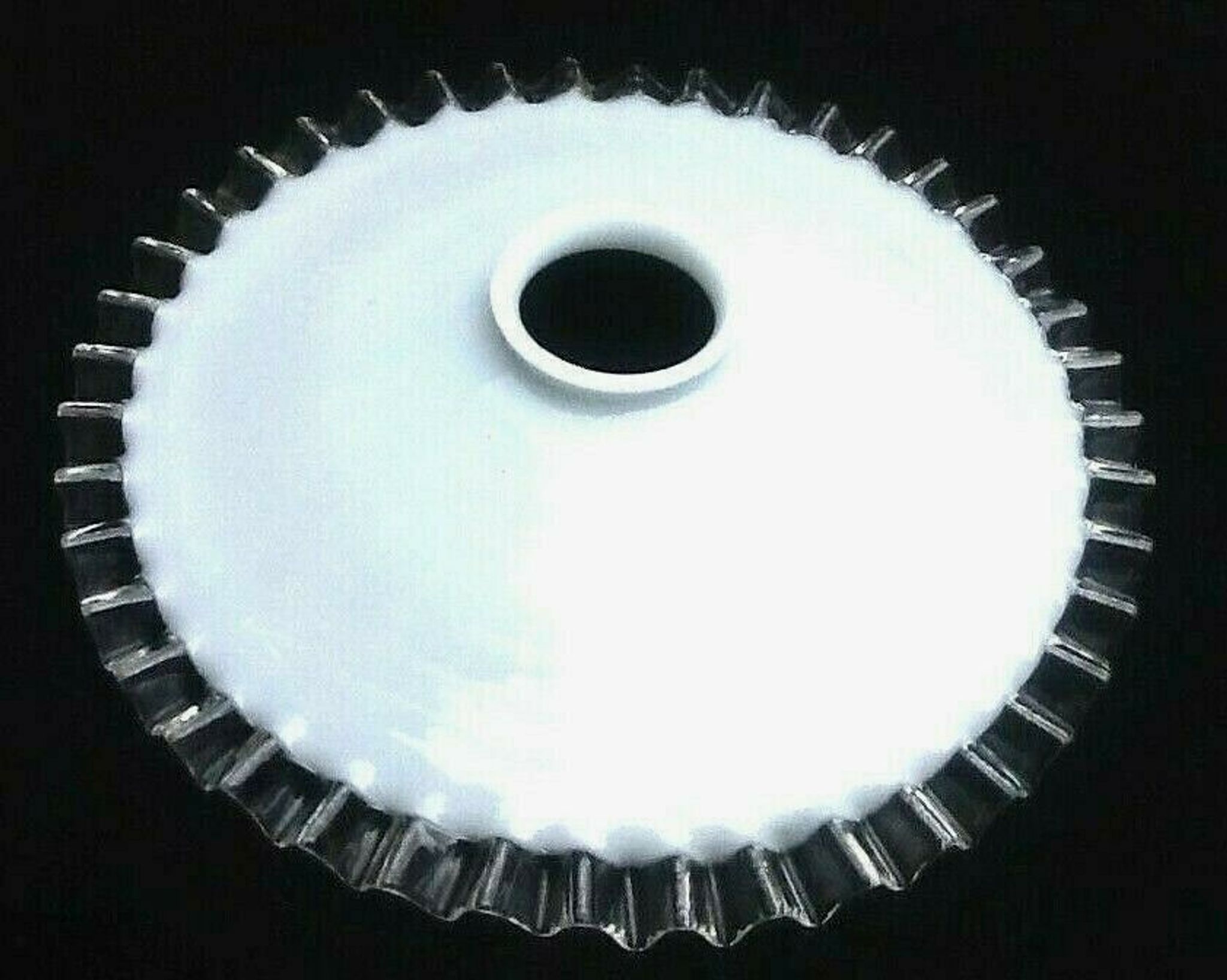 Lampshade in opaline 1930