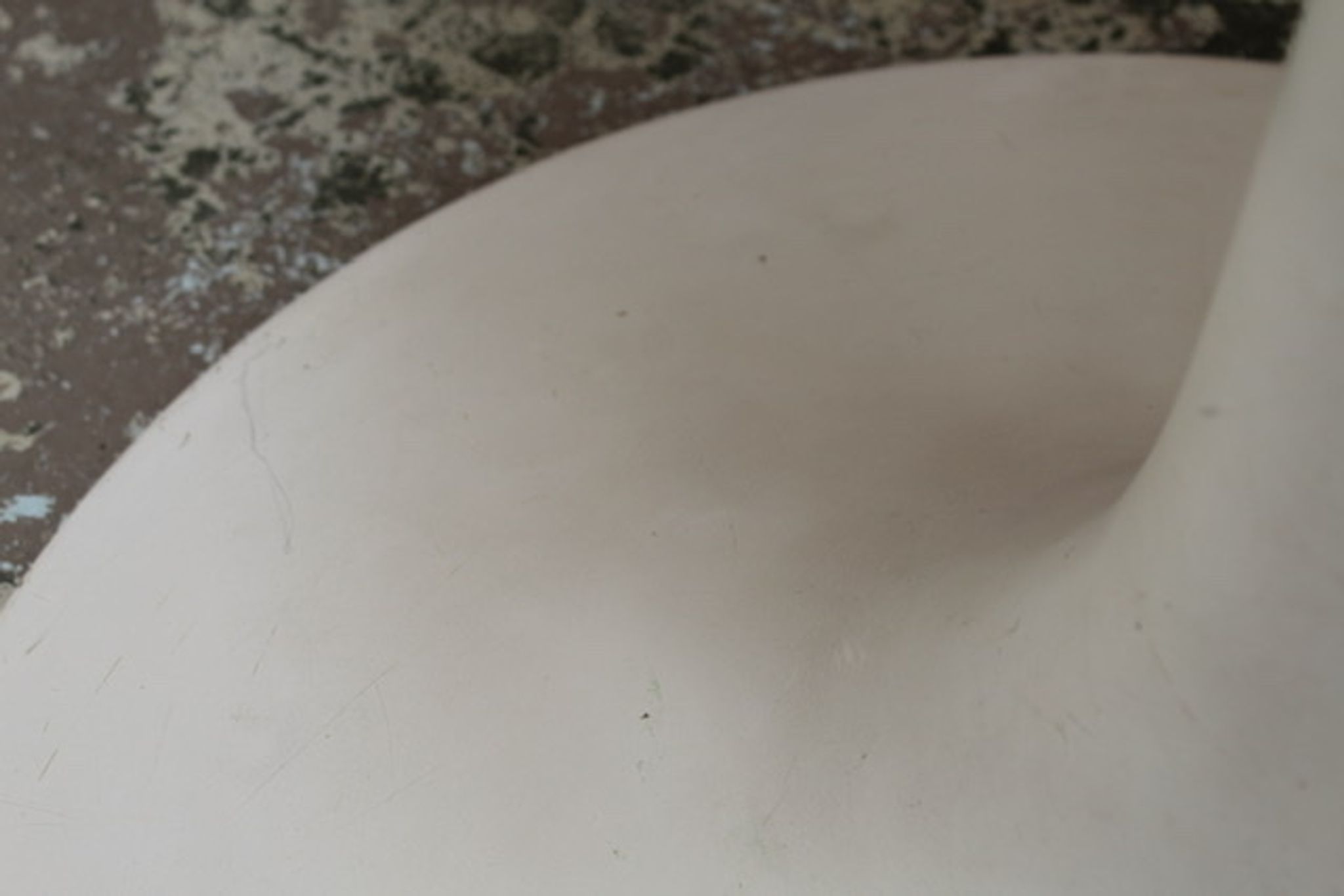 Table ronde basse ou haute seventies