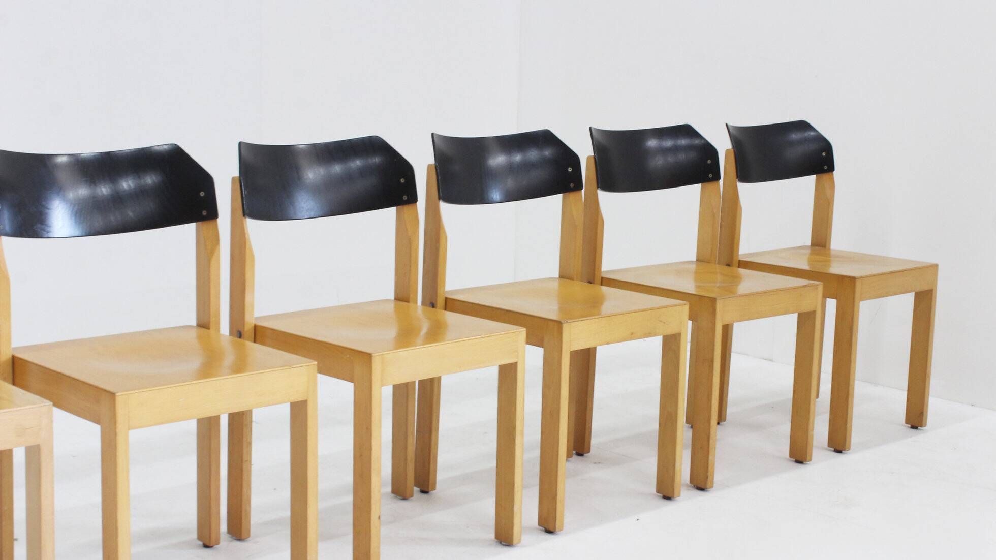Vintage stackable mid century dining chairs set of 5