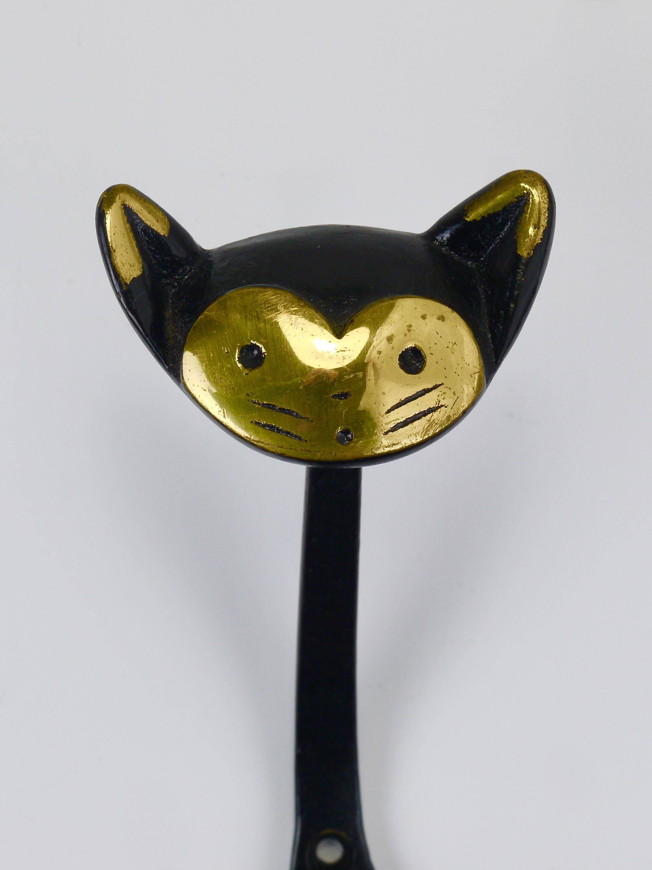 Animal wall hook in brass by Walter Bosse, Cat Zoo by Herta Baller, Austria, 1950s.