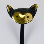 Animal wall hook in brass by Walter Bosse, Cat Zoo by Herta Baller, Austria, 1950s.