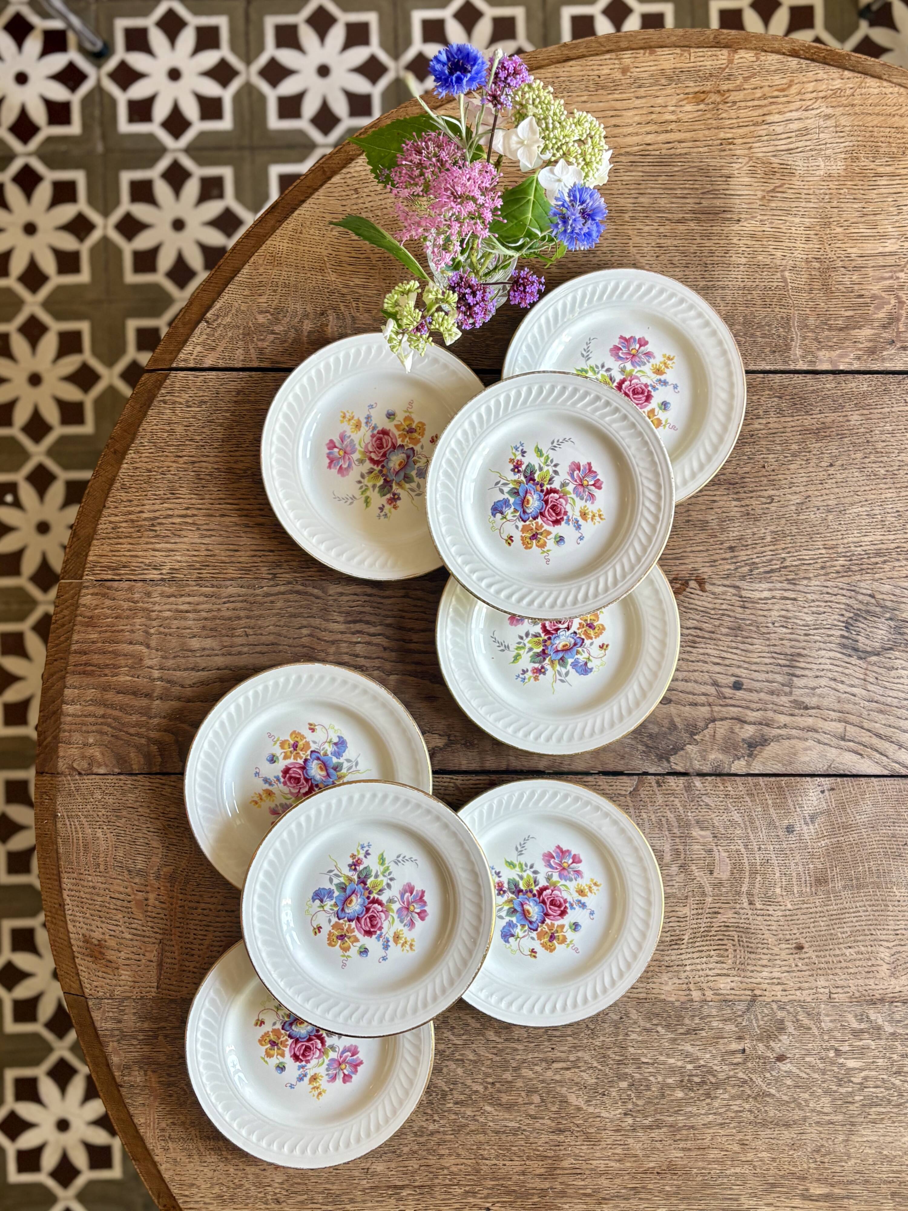 Set of 8 vintage dessert plates - Fleurette by Gien
