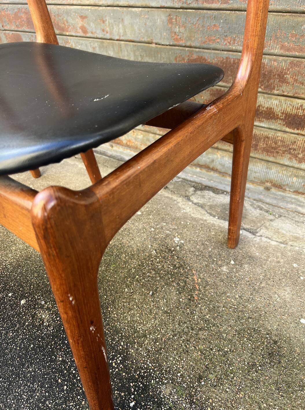 Set of 2 Scandinavian chairs Model 49 by Erik Buch for O.D. Mobler, D