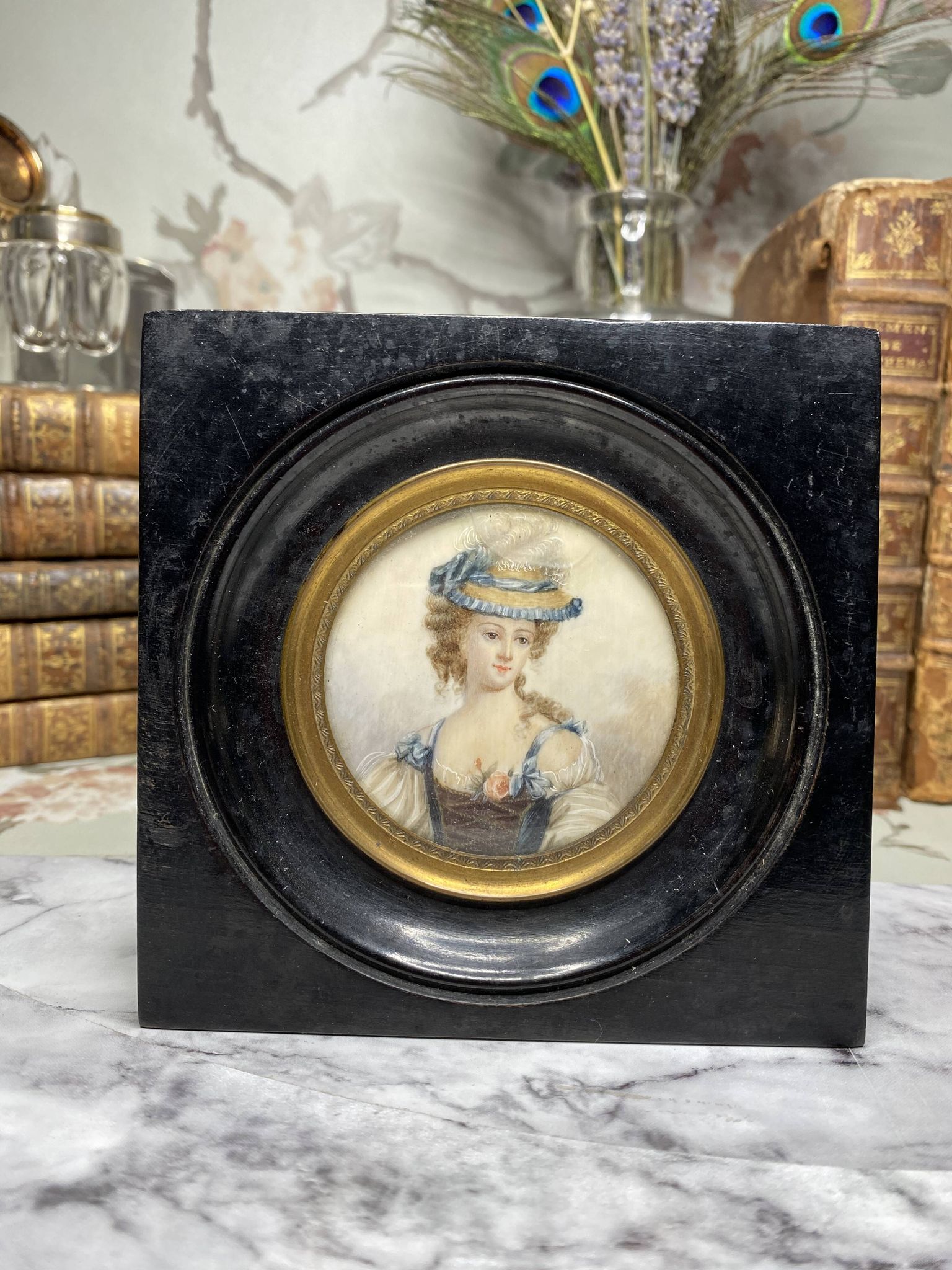 Small 19th century frame, portrait of Madame de Montferrand, late 18th century style