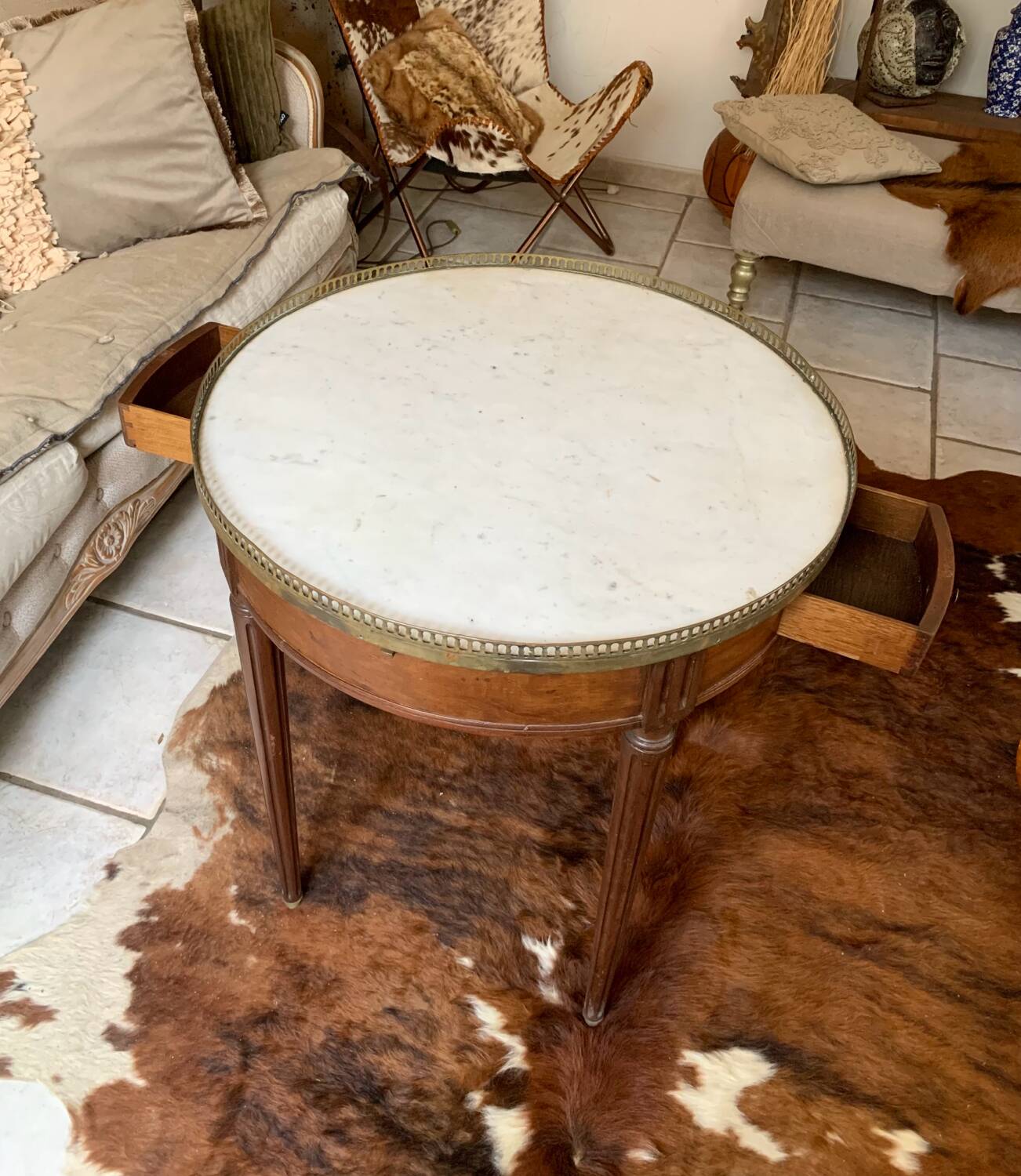 Table d’appoint en marbre