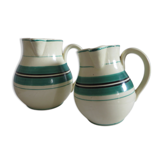 Lot of 2 old jugs