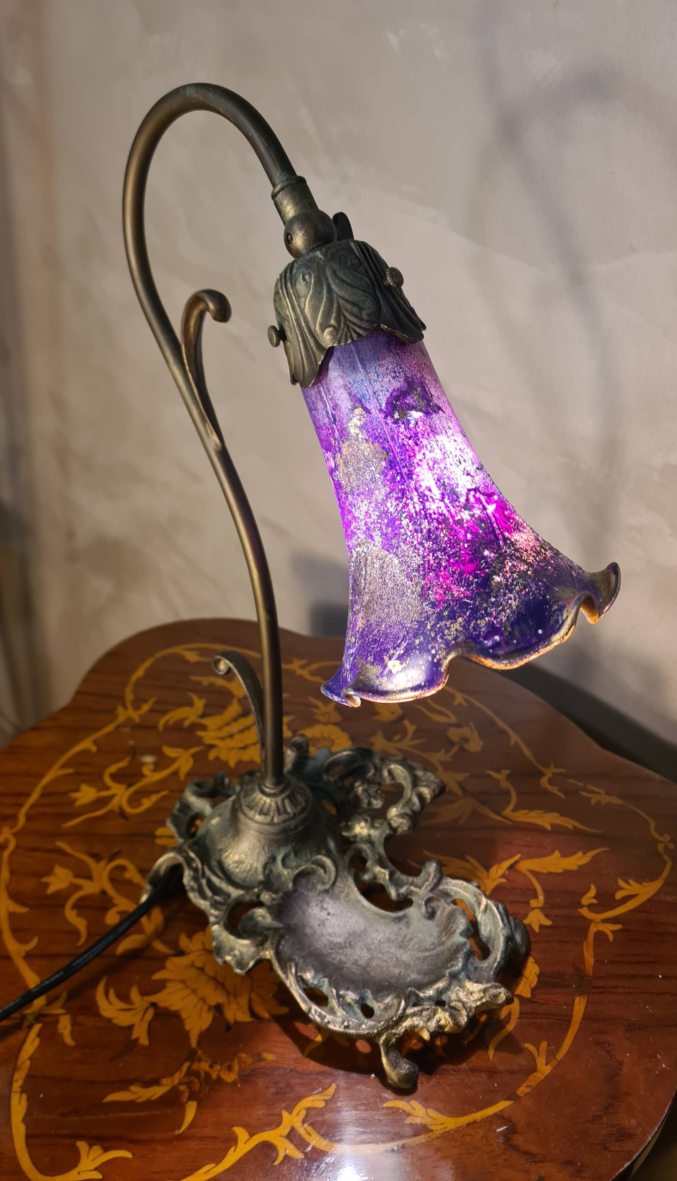 bronze patinated cast iron lamp with painted shade 38x24 art nouveau style