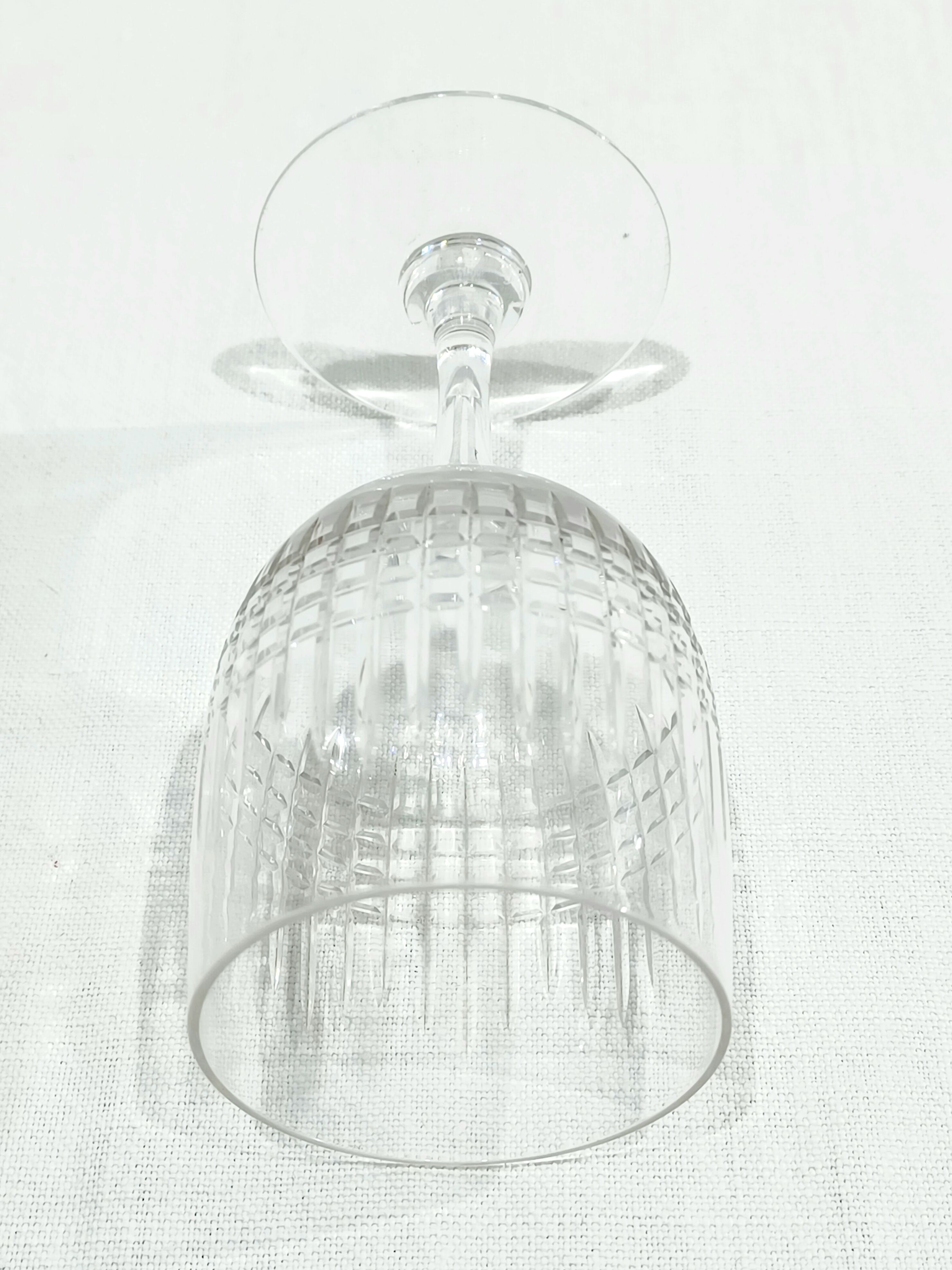 Baccarat - 8 Verres à Liqueur Nancy