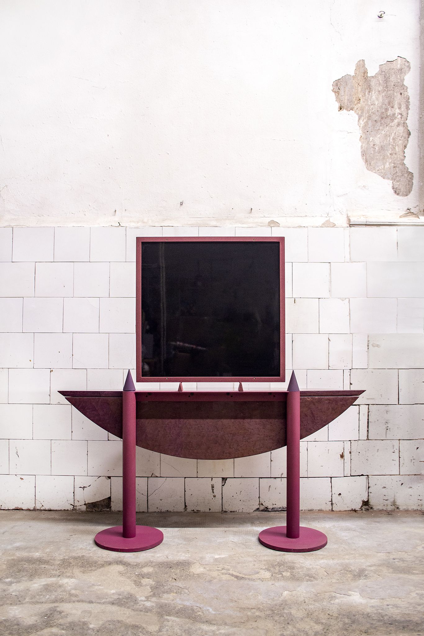 Console with postmodern mirror by Saporiti Italia, 80s