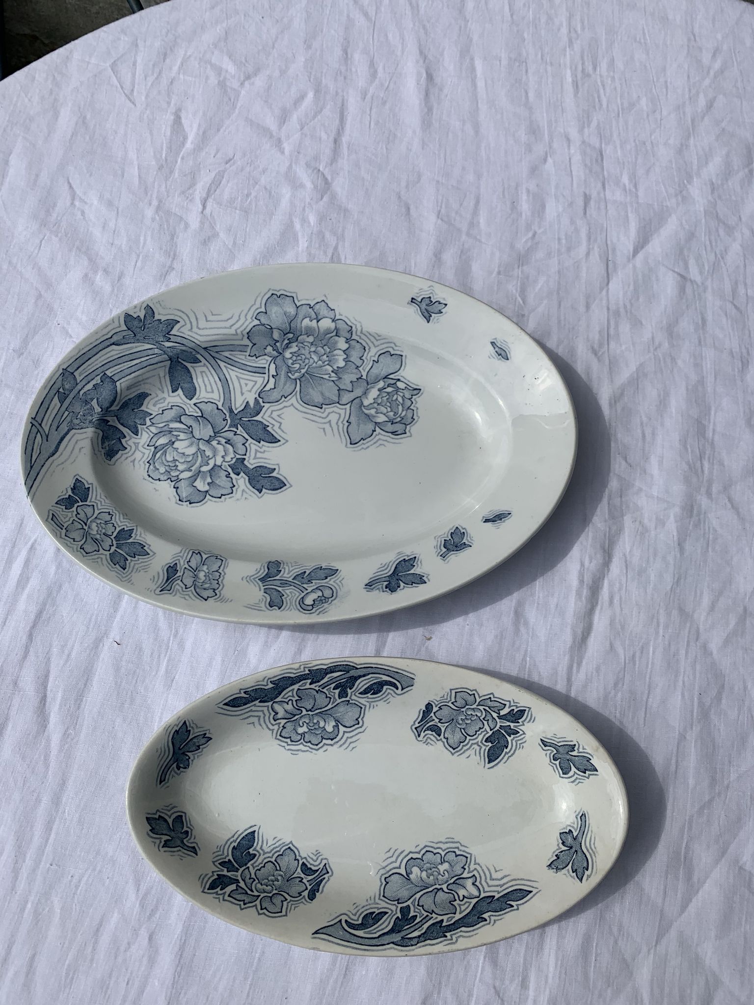 Two dishes of service model Floréal luneville K & G vintage and collector