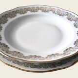 Service en porcelaine pour 12 personnes