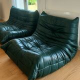 100% original et vintage (années 70) - Ensemble canapé Togo 4 à 5 personnes - Banquette 2 places, Banquette 1 place et angle 1 à 2 places en cuir vert forêt par Ligne Roset