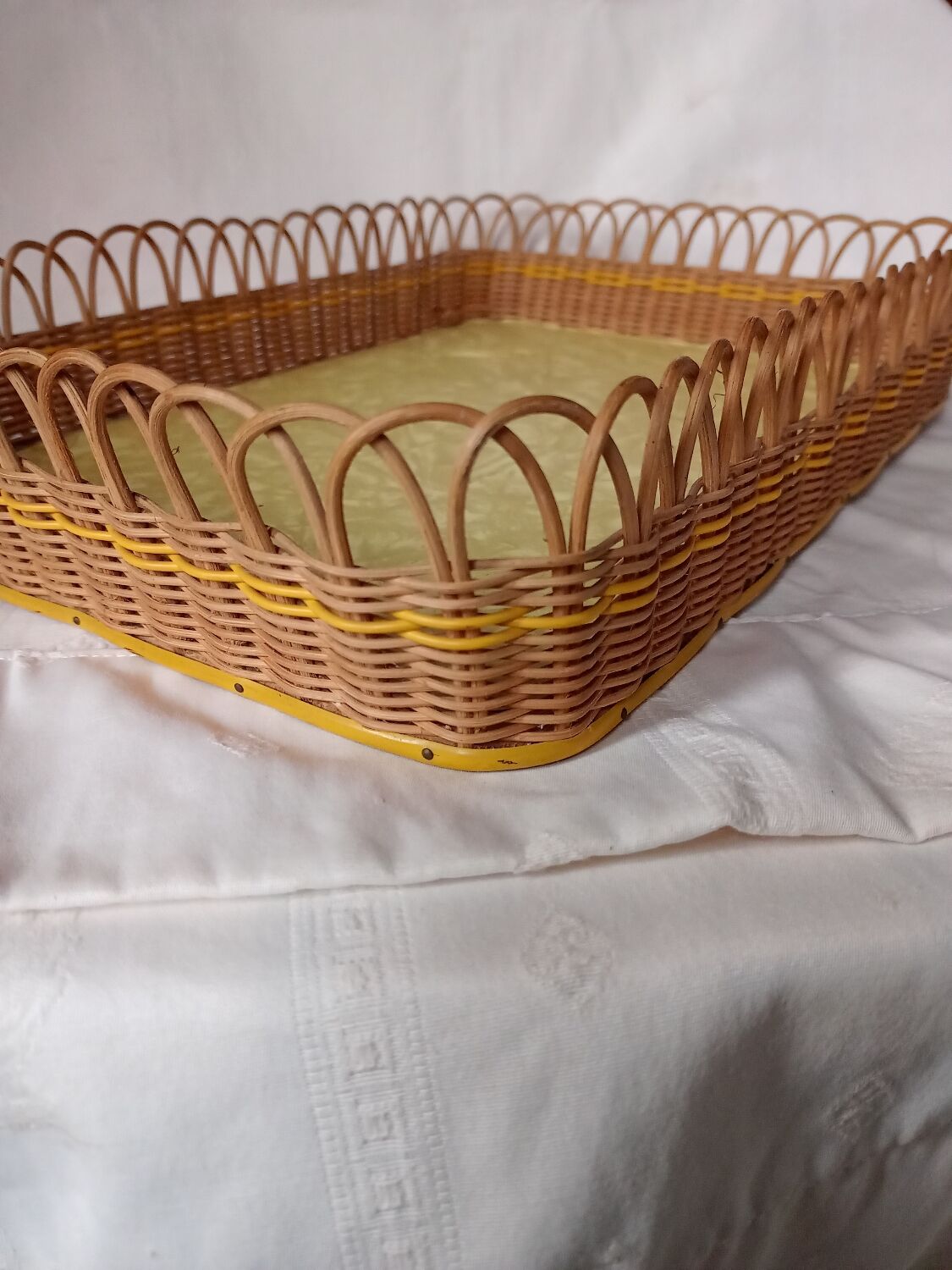 Vintage wicker tray