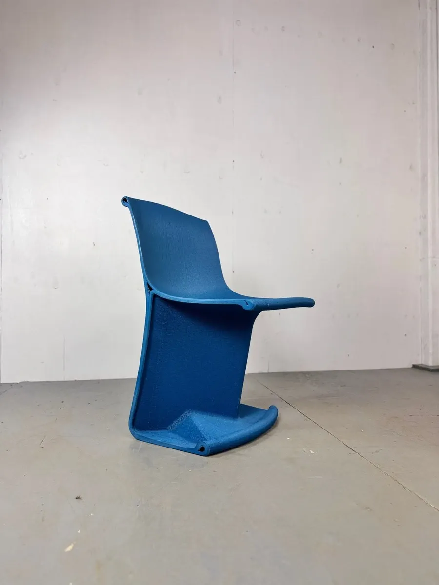 Modernist futuristic endless 3D-printed chair attributed to Dirk Vander Kooij, 2000s
