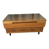 Antique chairs in the Henri II style