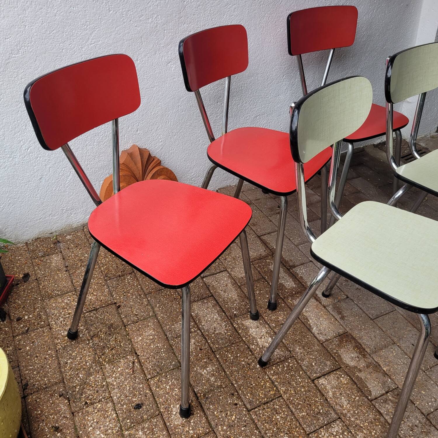 5 Red and Pale Green Formica Chairs – Vintage Retro