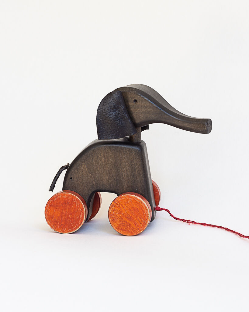 Elephant toy on wheels⎮60s/70s