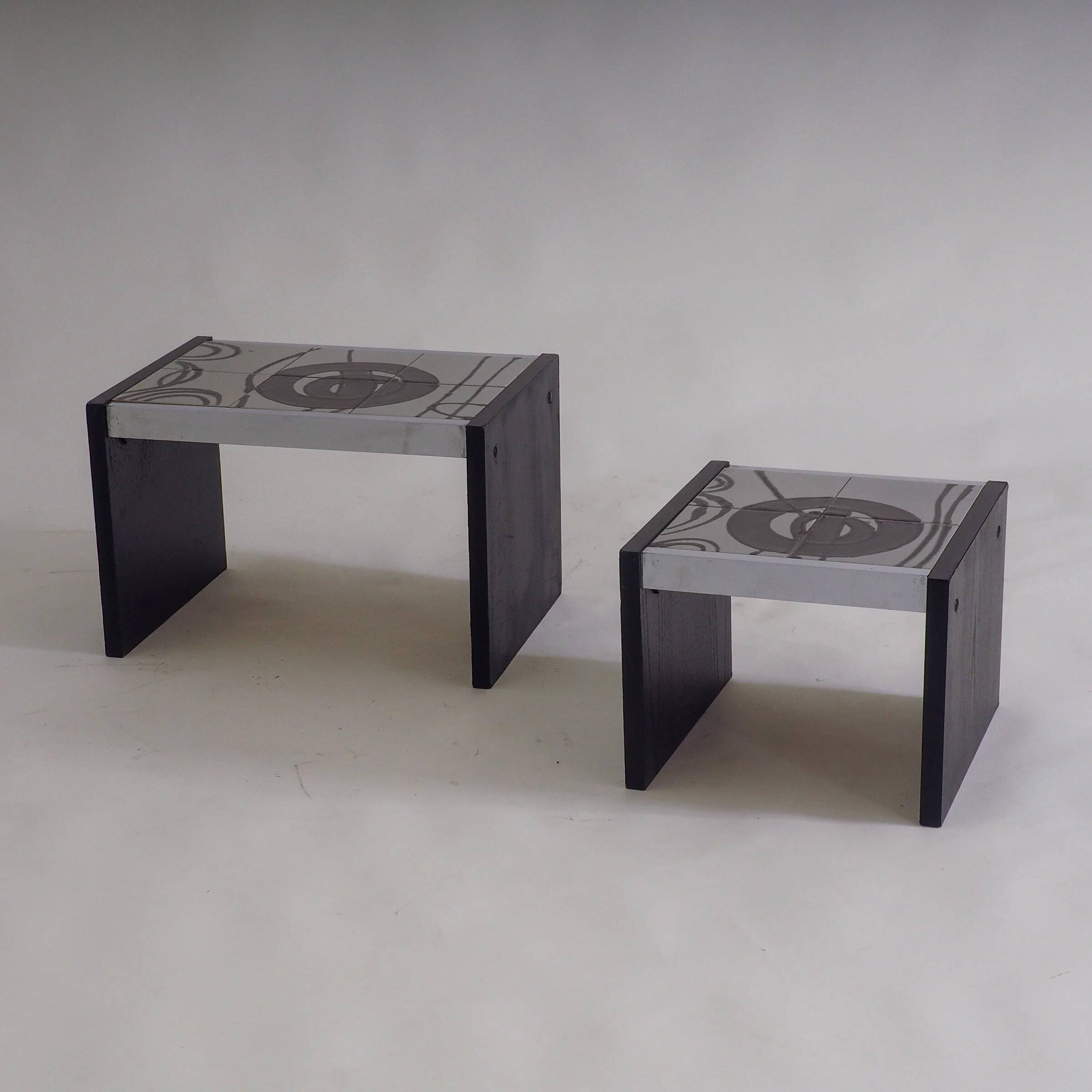 Set of 2 tiled nesting side tables