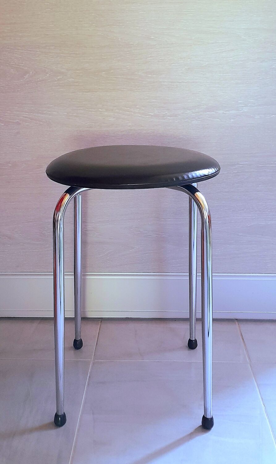 70s chromed metal stool