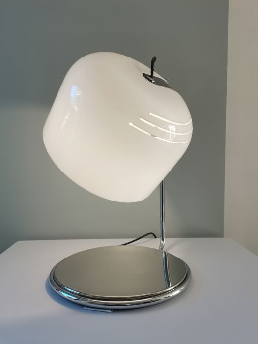 Luigi Massoni for Guzzini - Italian table lamp