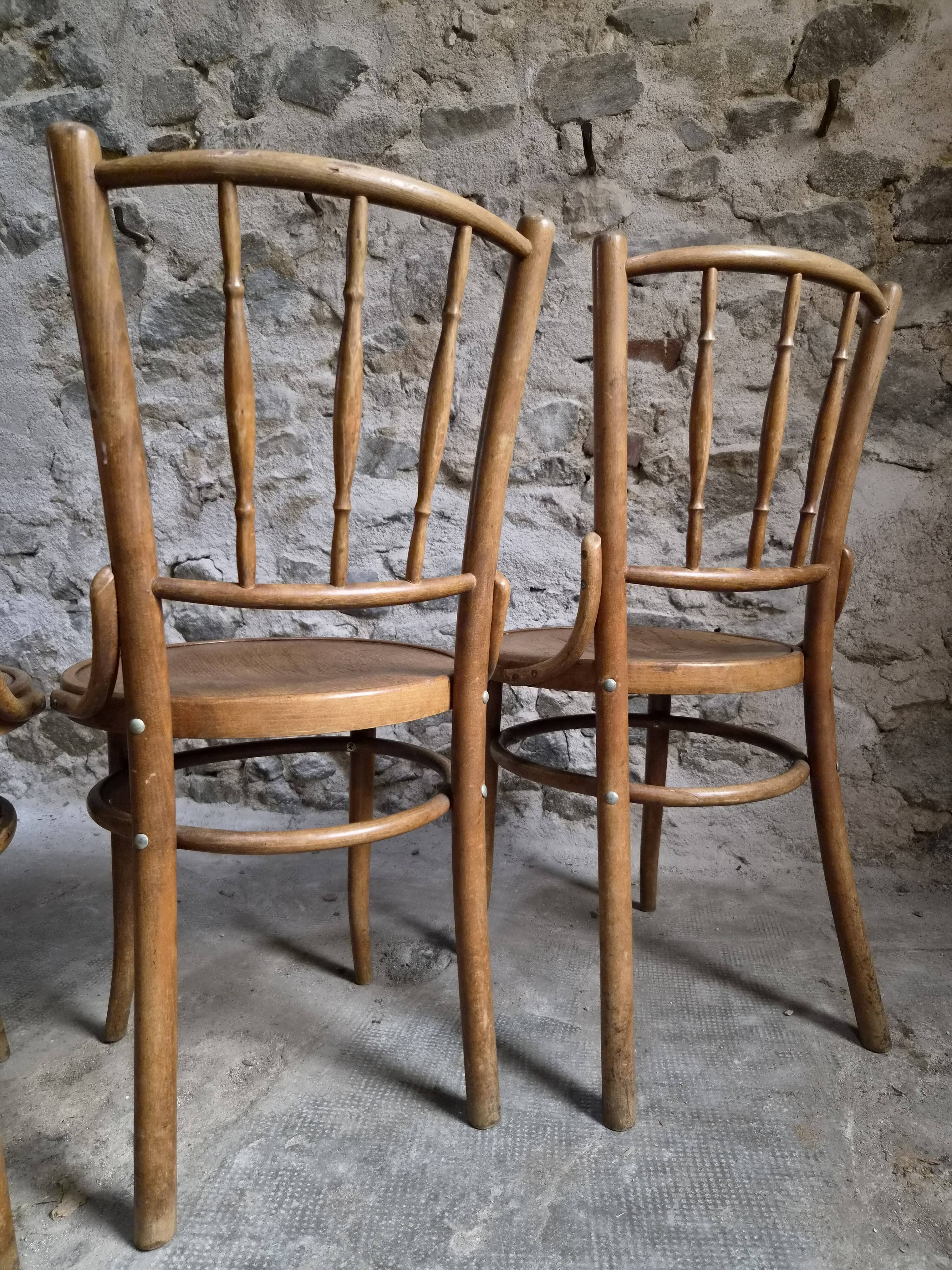Set of 4 Fischel bentwood bistro chairs, Czechoslovakia, circa 1930–1950.