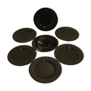 7 assiettes à dessert