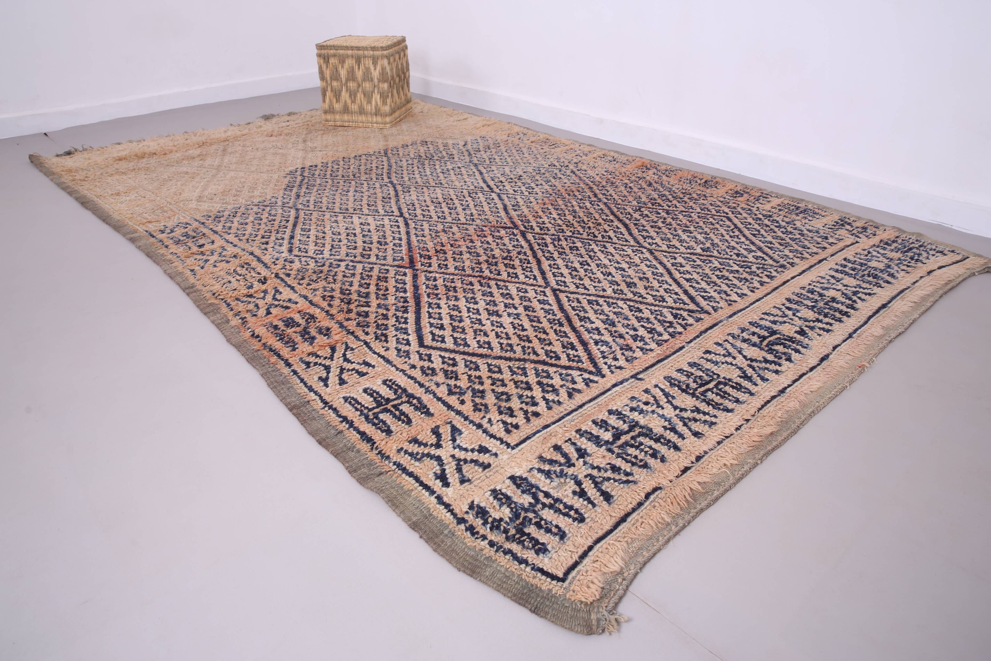 Vintage Beni Mguild Rug 197 x 316 cm - Vintage Moroccan Rug, Old Berber Rug