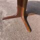 Extendable round table for 4 to 6 people, wood.