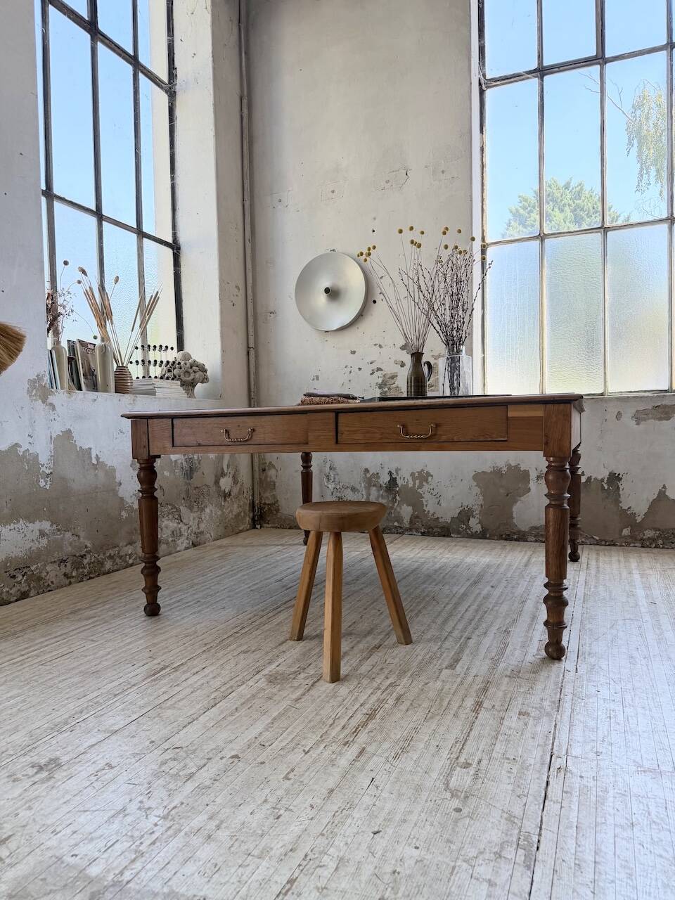 Grande table de ferme XL chêne « carrée » conférence 1950