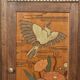 Buffet ou armoire d'angle, à 3 faces, en bois massif, sculpté et peint.