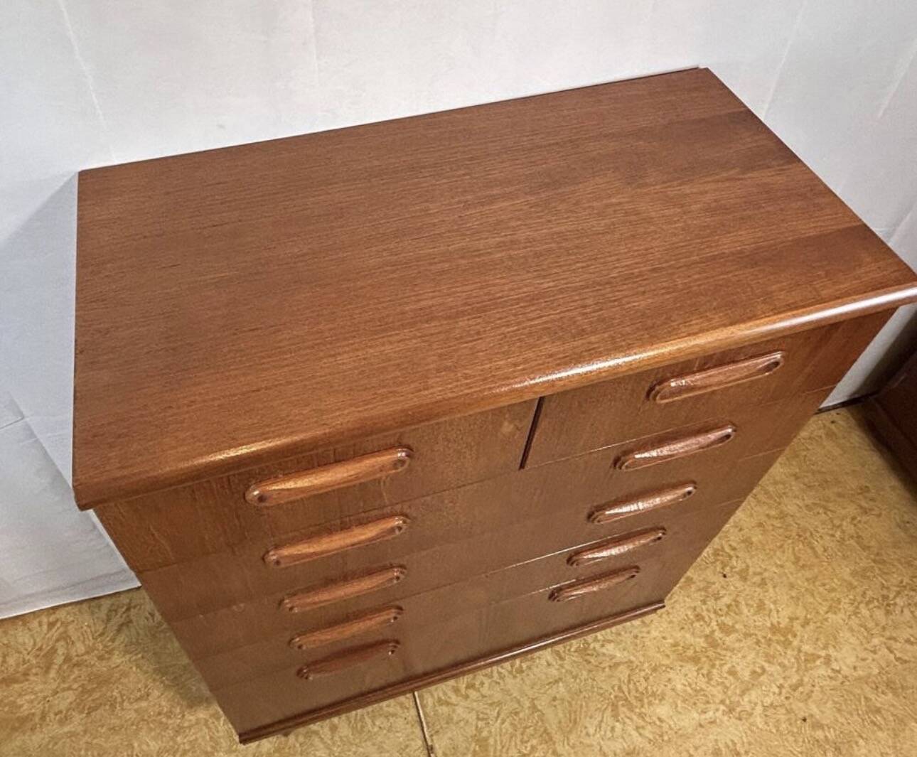 Commode large en teck rétro vintage des années 60 par GPlan.