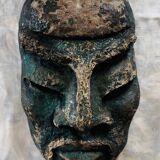 Masque en papier mâché