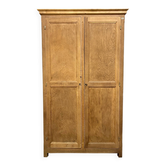 Workshop cabinet in raw oak