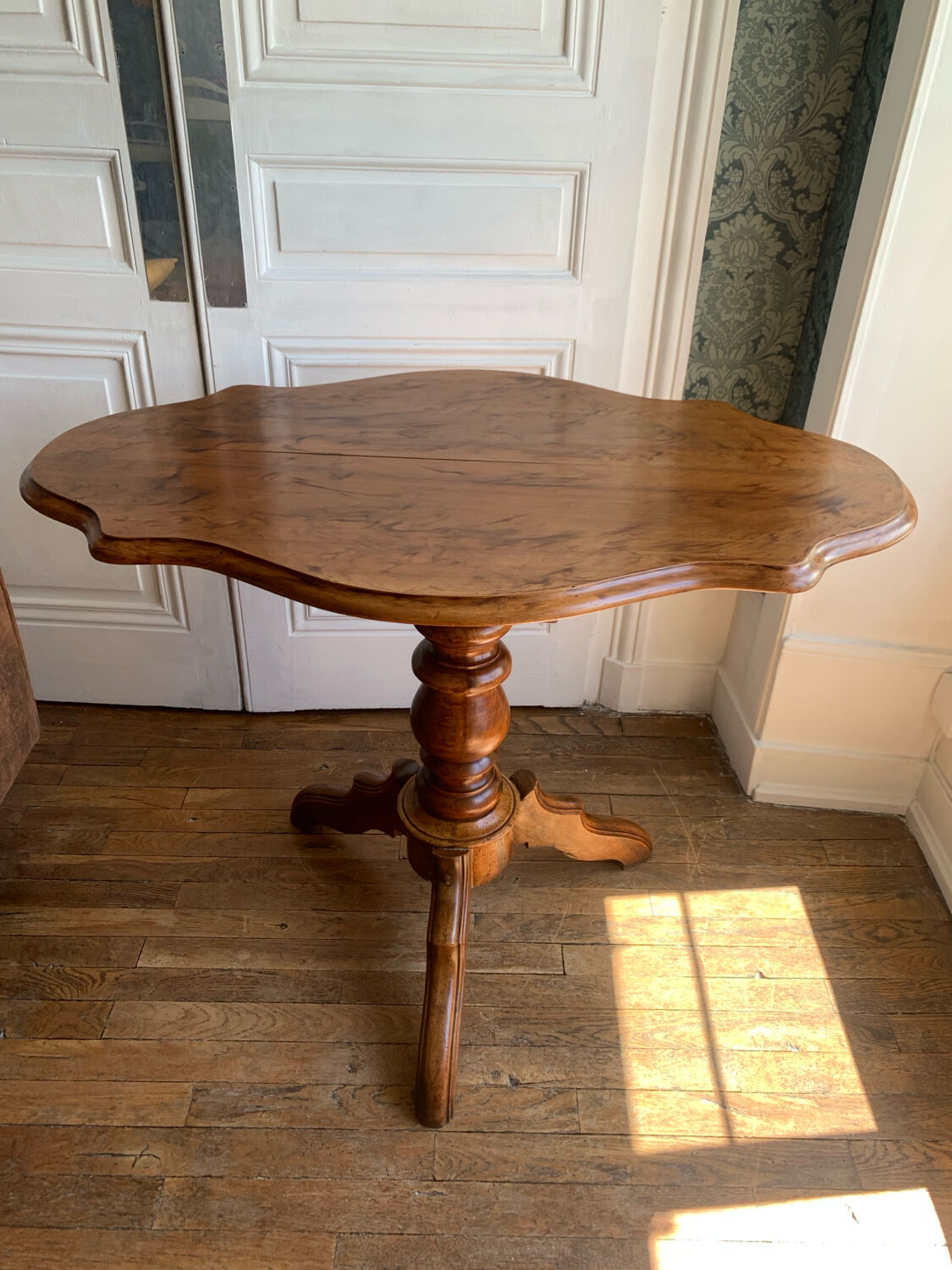 Table violon Louis Philippe