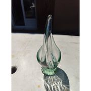 2 blue crystal and blown glass pocket vases