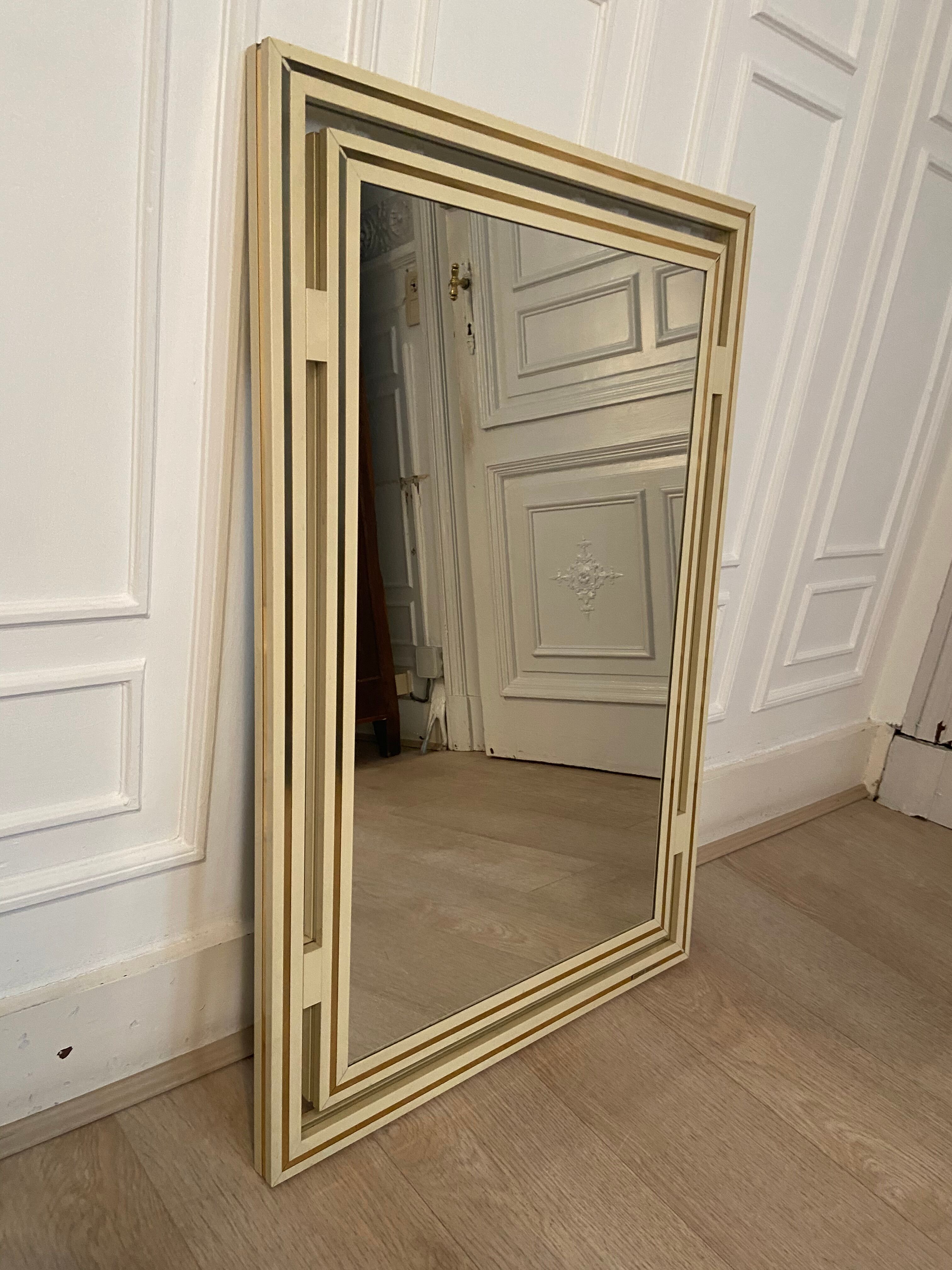 Miroir Pierre Vandel en alu blanc, Paris, 1970 - 90x60cm