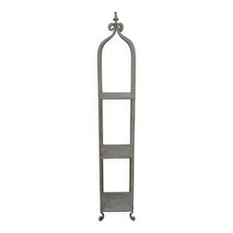 Metal shelf