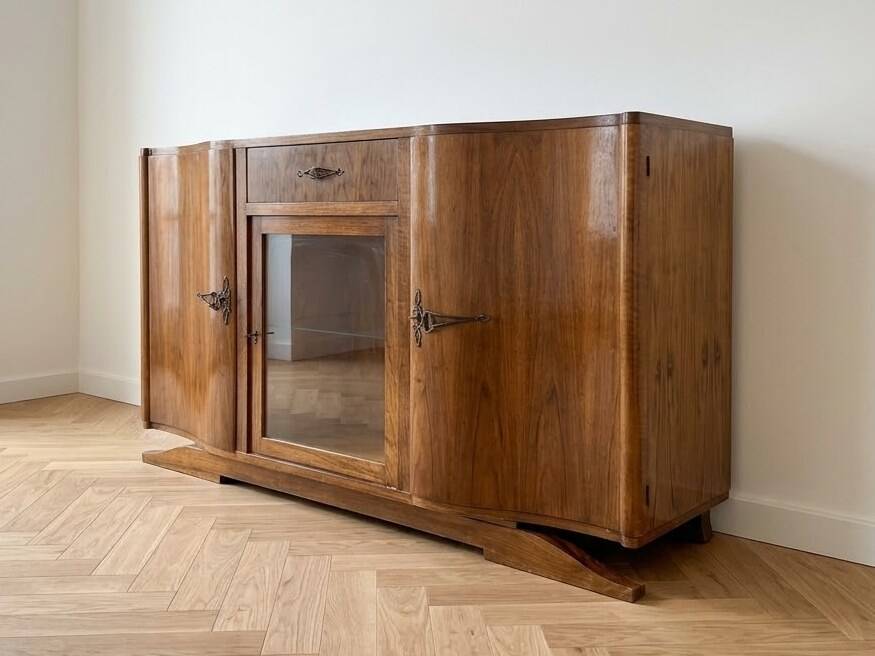 Art Deco enfilade from the 1930s in walnut.