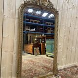Miroir époque Napoléon III à fronton à la feuille d'or
