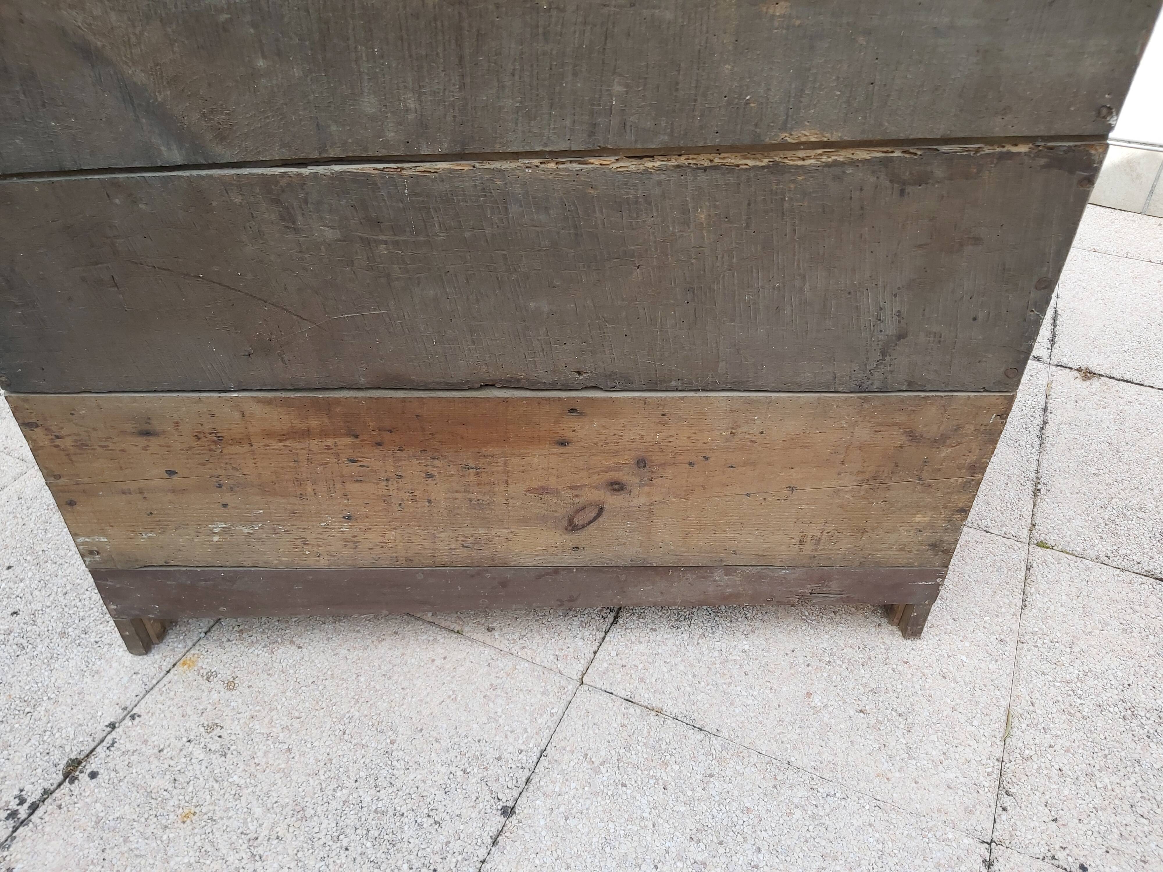 Eighteenth century oak buffet