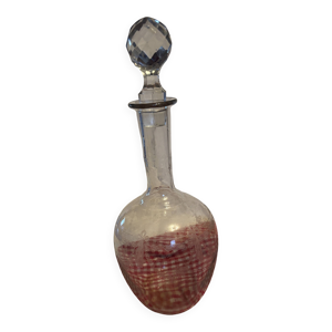 Carafe en cristal gravé